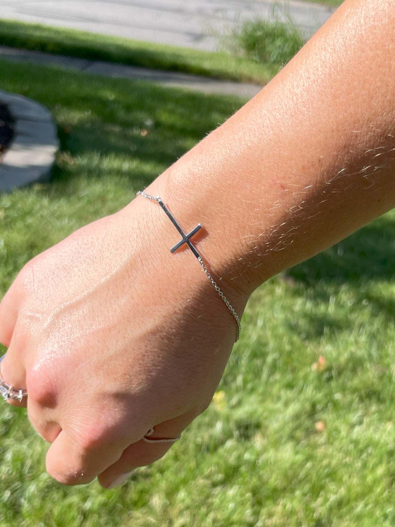 Cross Bracelet - Gravie's