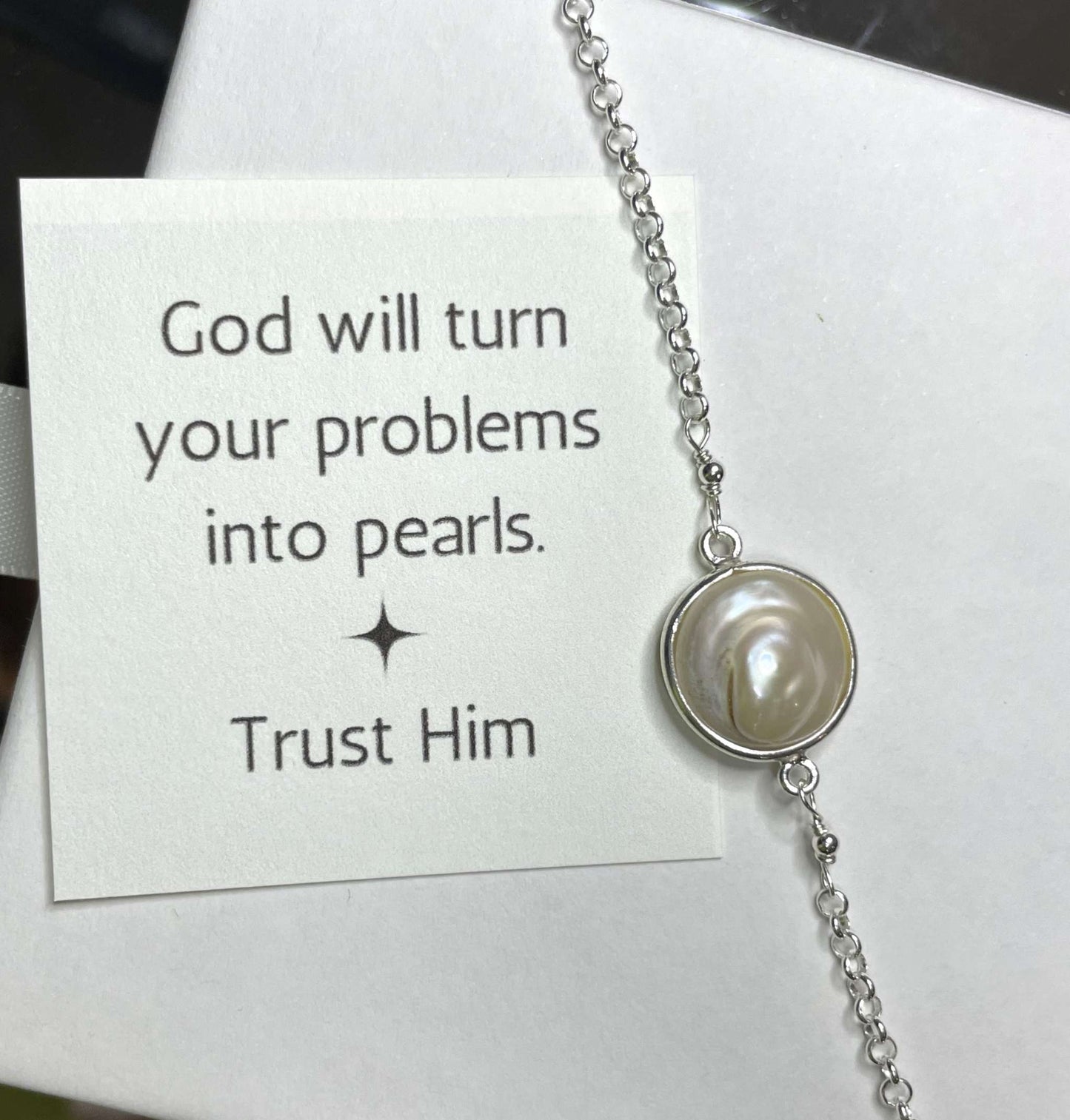 Freshwater Pearl Coin Necklace - Gravie's