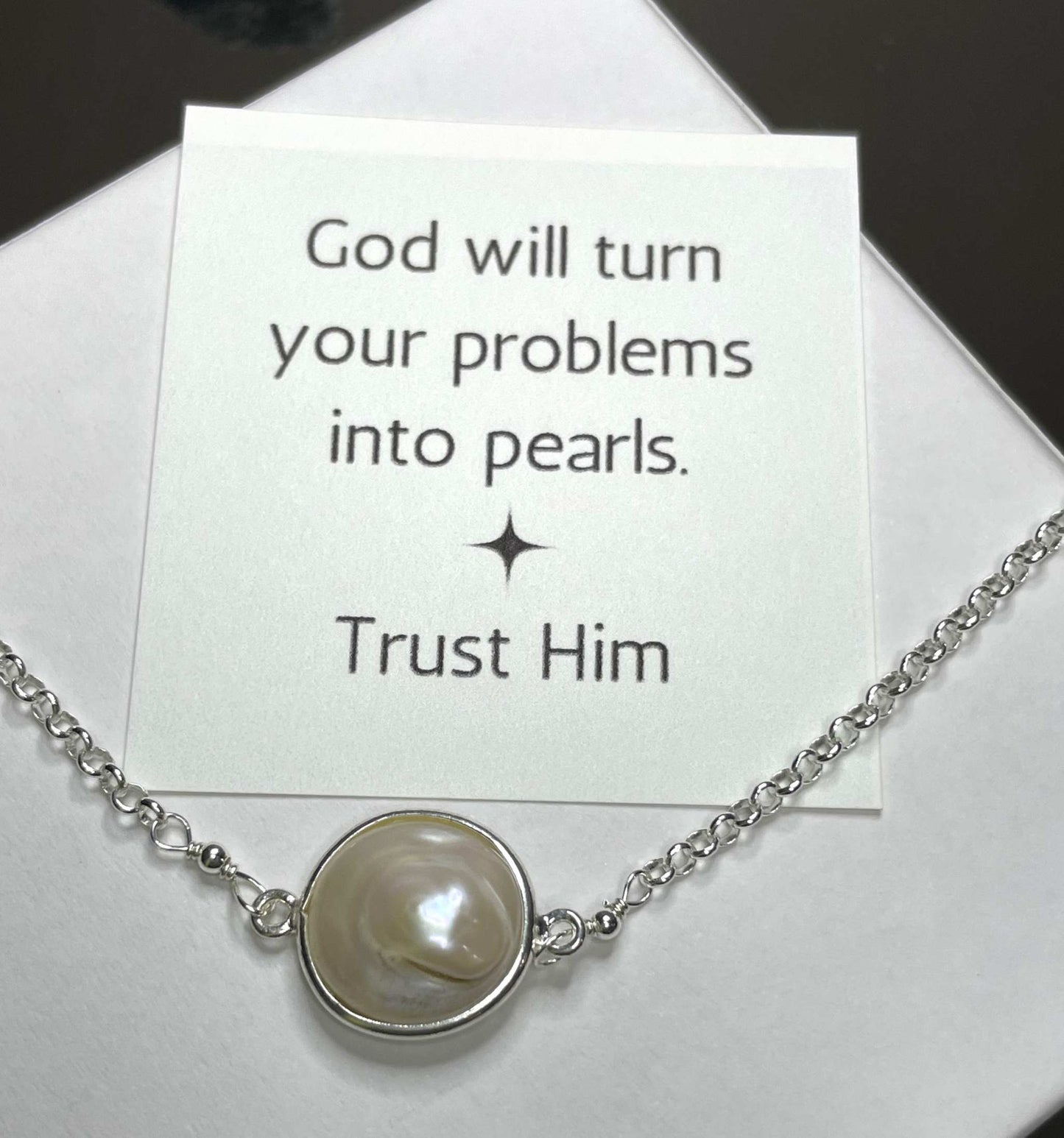 Freshwater Pearl Coin Necklace - Gravie's