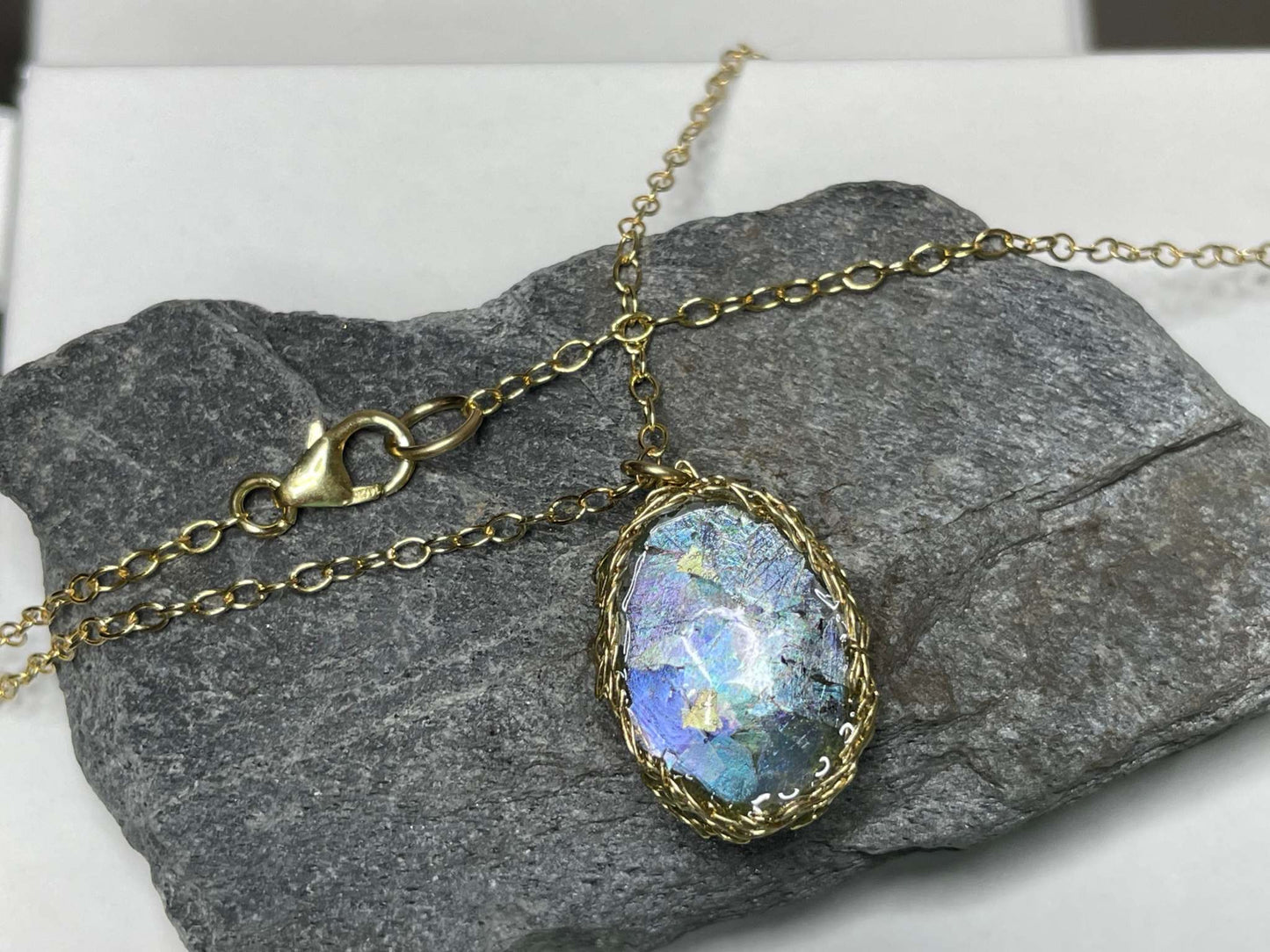 Gold Mesh Roman Glass Necklace - Gravie's
