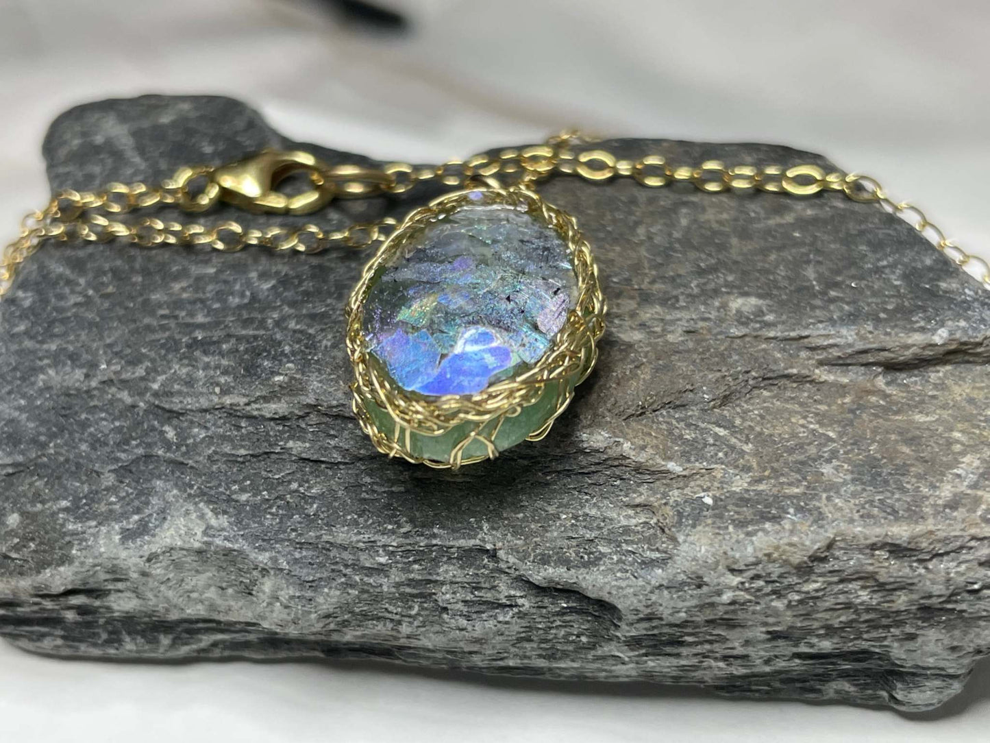 Gold Mesh Roman Glass Necklace - Gravie's