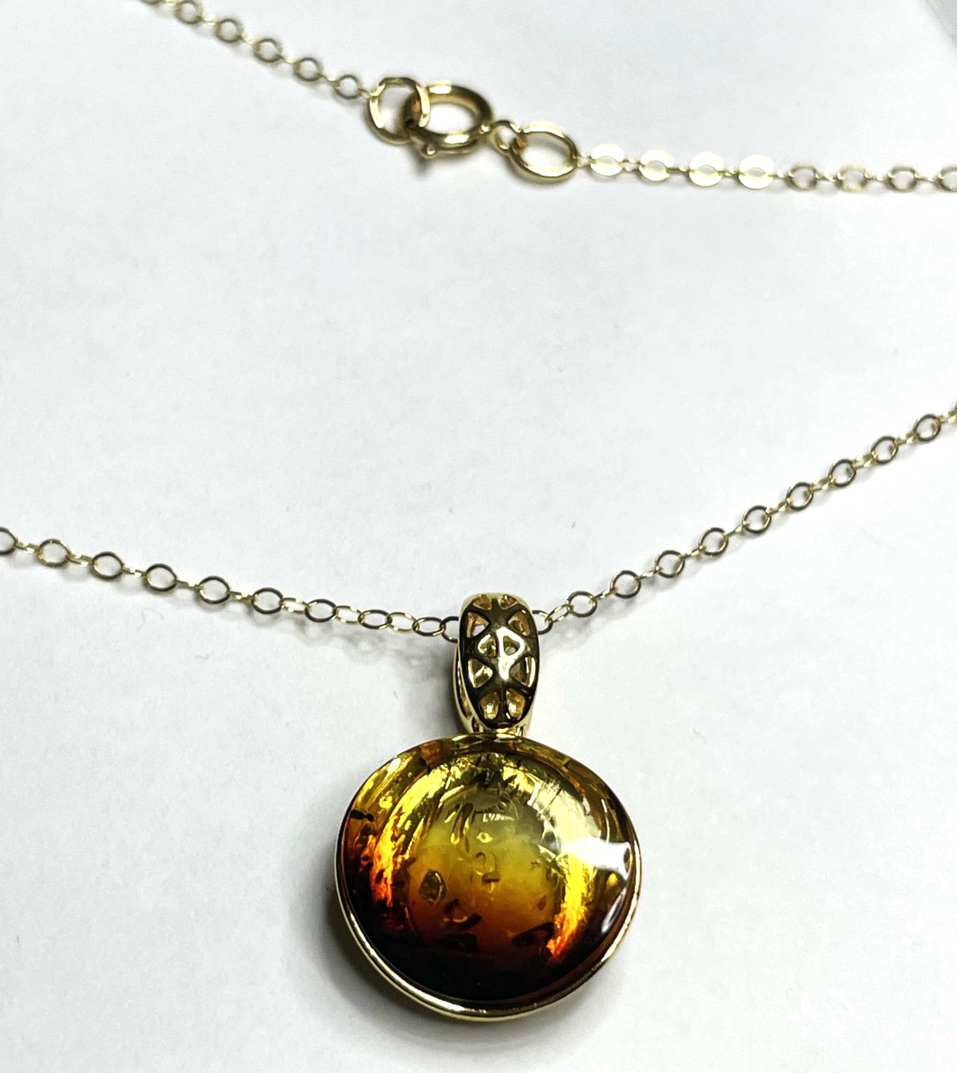 Honey Necklace - Gravie's