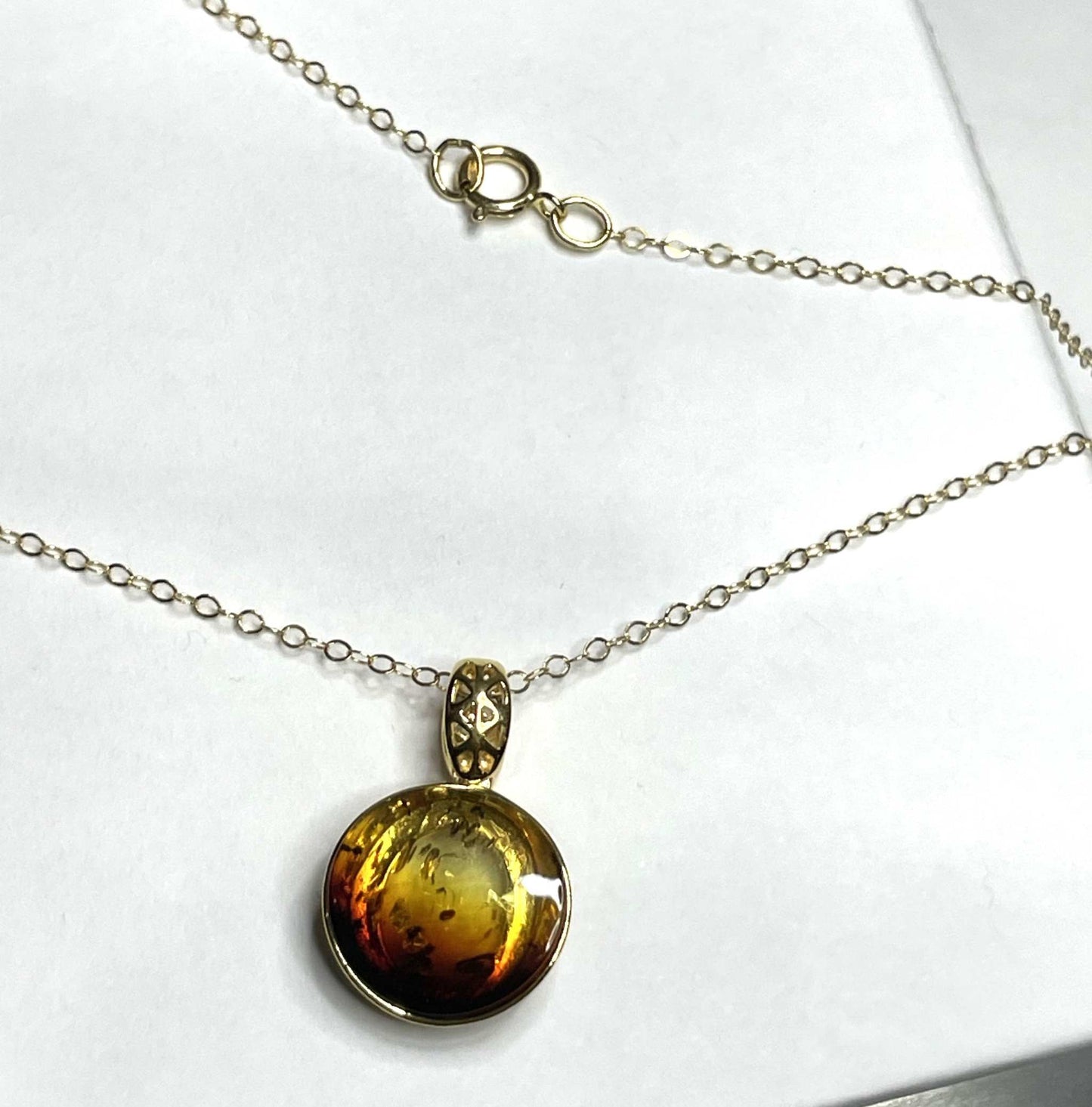 Honey Necklace - Gravie's