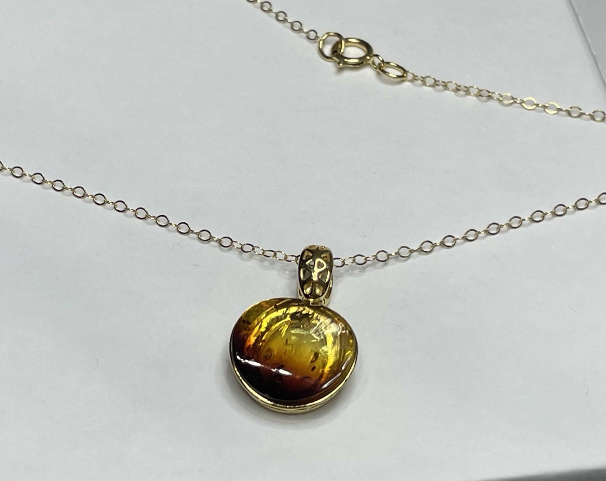 Honey Necklace - Gravie's