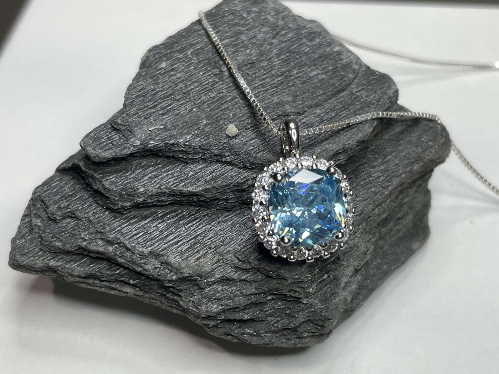 Living Water Necklace - Gravie's