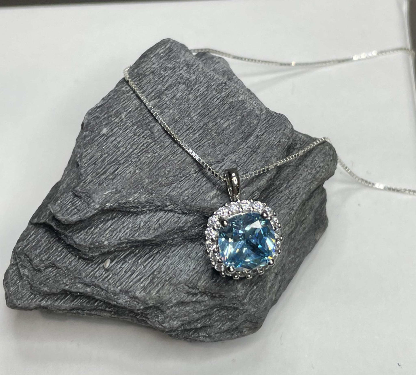 Living Water Necklace - Gravie's