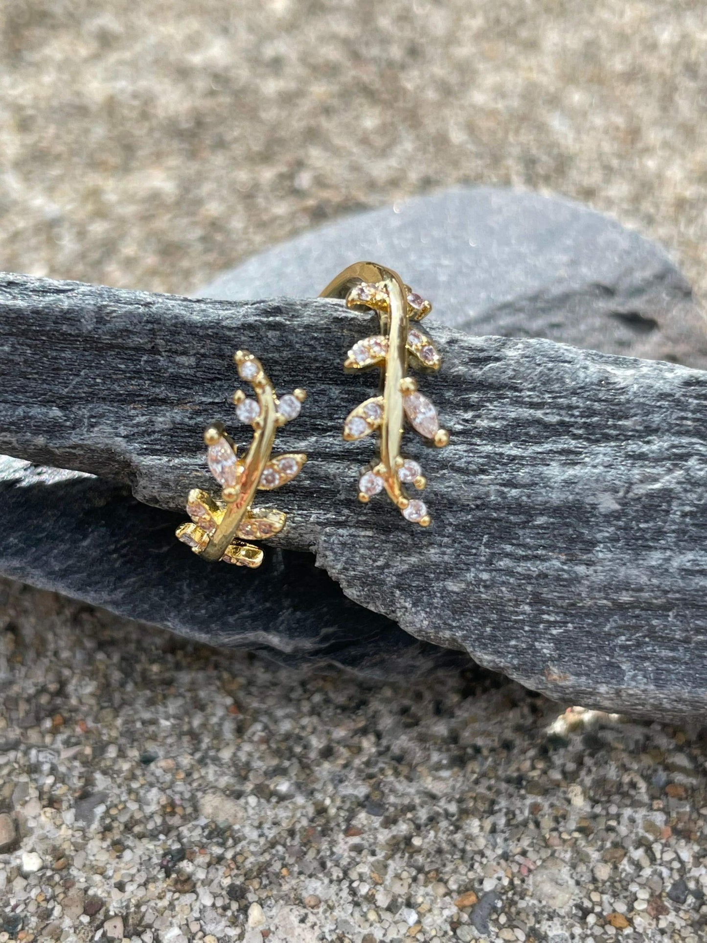 Vine and Branches Adjustable Ring