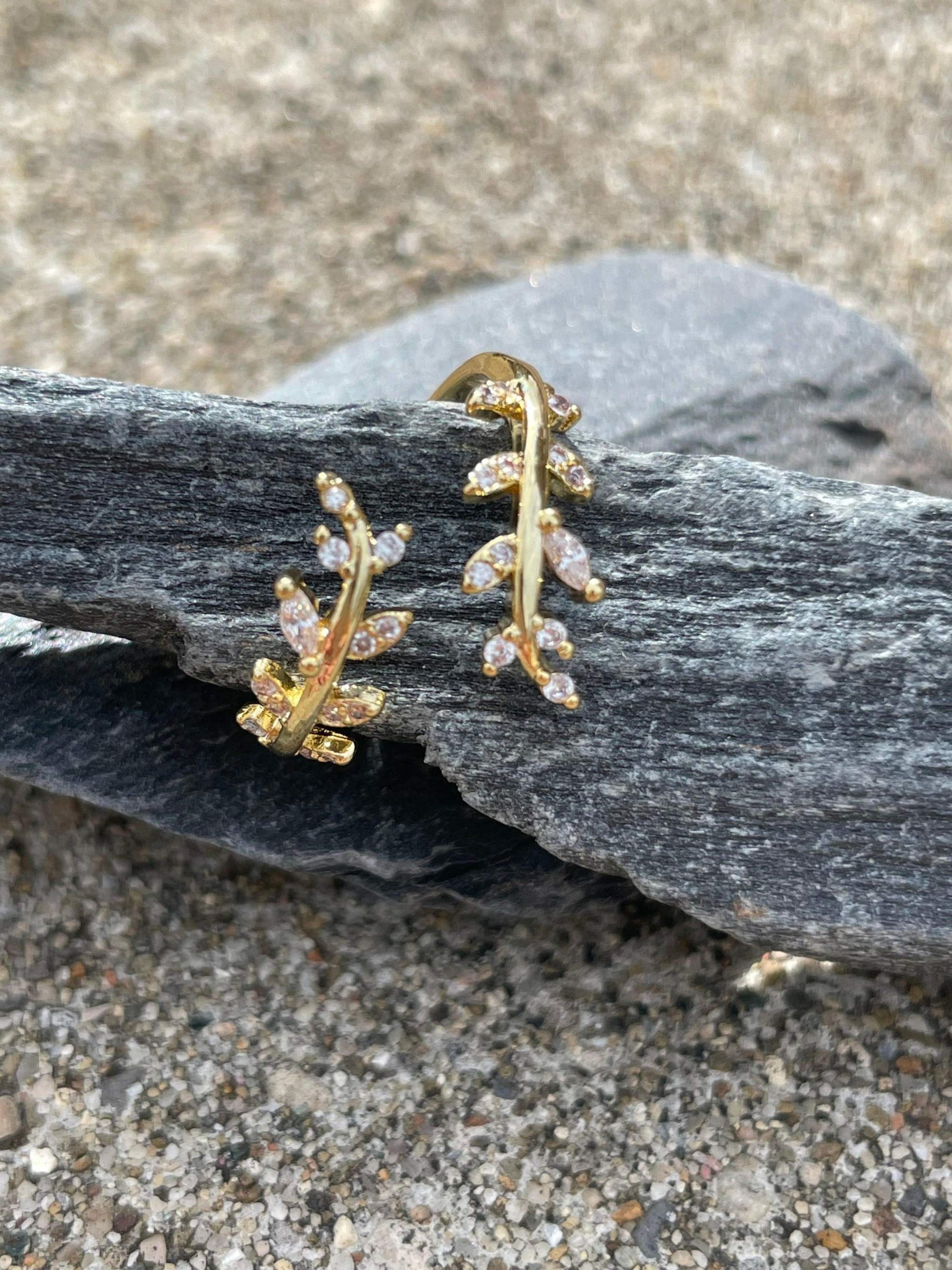 Vine and Branches Adjustable Ring