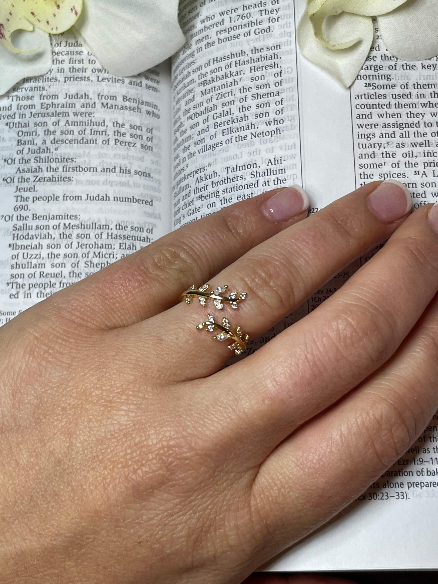 Vine and Branches Adjustable Ring