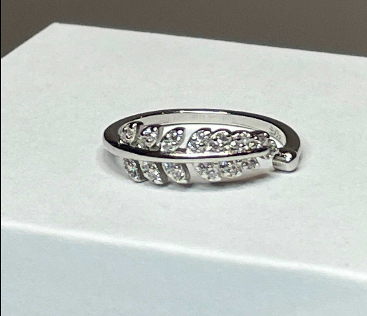 Refuge Adjustable Ring