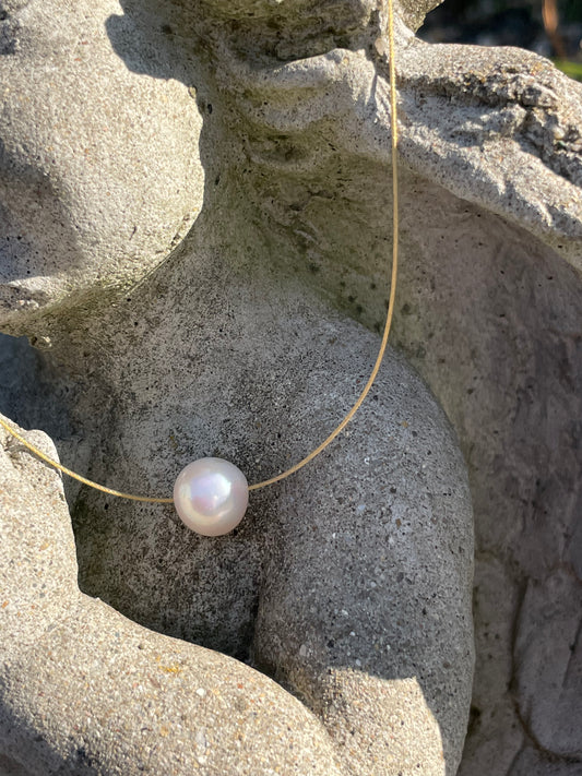 Freshwater Pearl Necklace- Gold - Gravie's