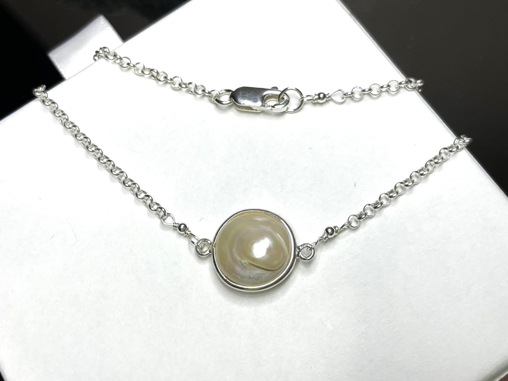 Freshwater Pearl Coin Necklace - Gravie's